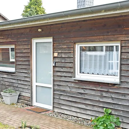 Ruhig Gelegene Mit Terrasse Nahe Dem Strelasund