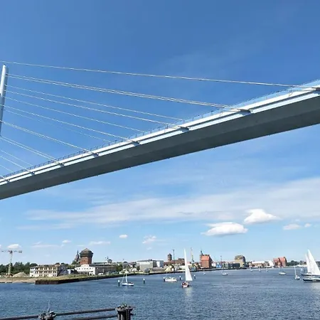 Ruhig Gelegene Mit Terrasse Nahe Dem Strelasund