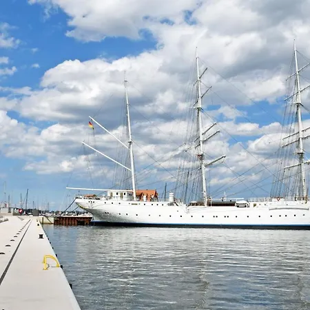 Ruhig Gelegene Mit Terrasse Nahe Dem Strelasund Appartement *